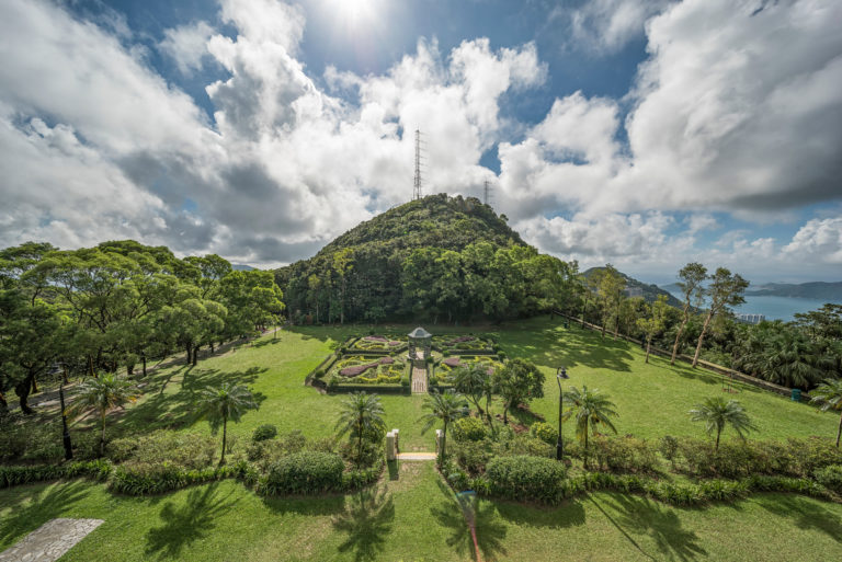 Hong-Kong-Victoria-Peak-Garden