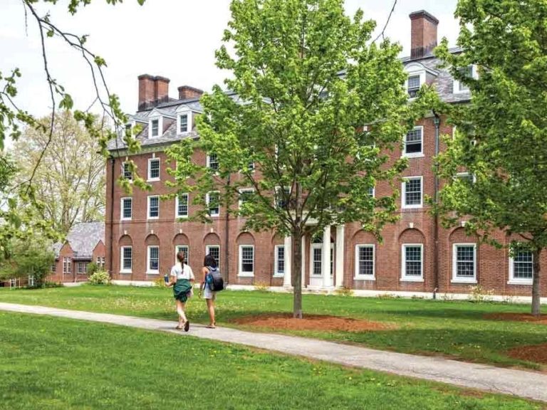 Hotchkiss-School-Top-Boarding-Schools-USA-Hong-Kong