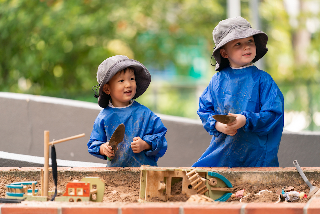 Sandpit And Kids DCIS Singapore