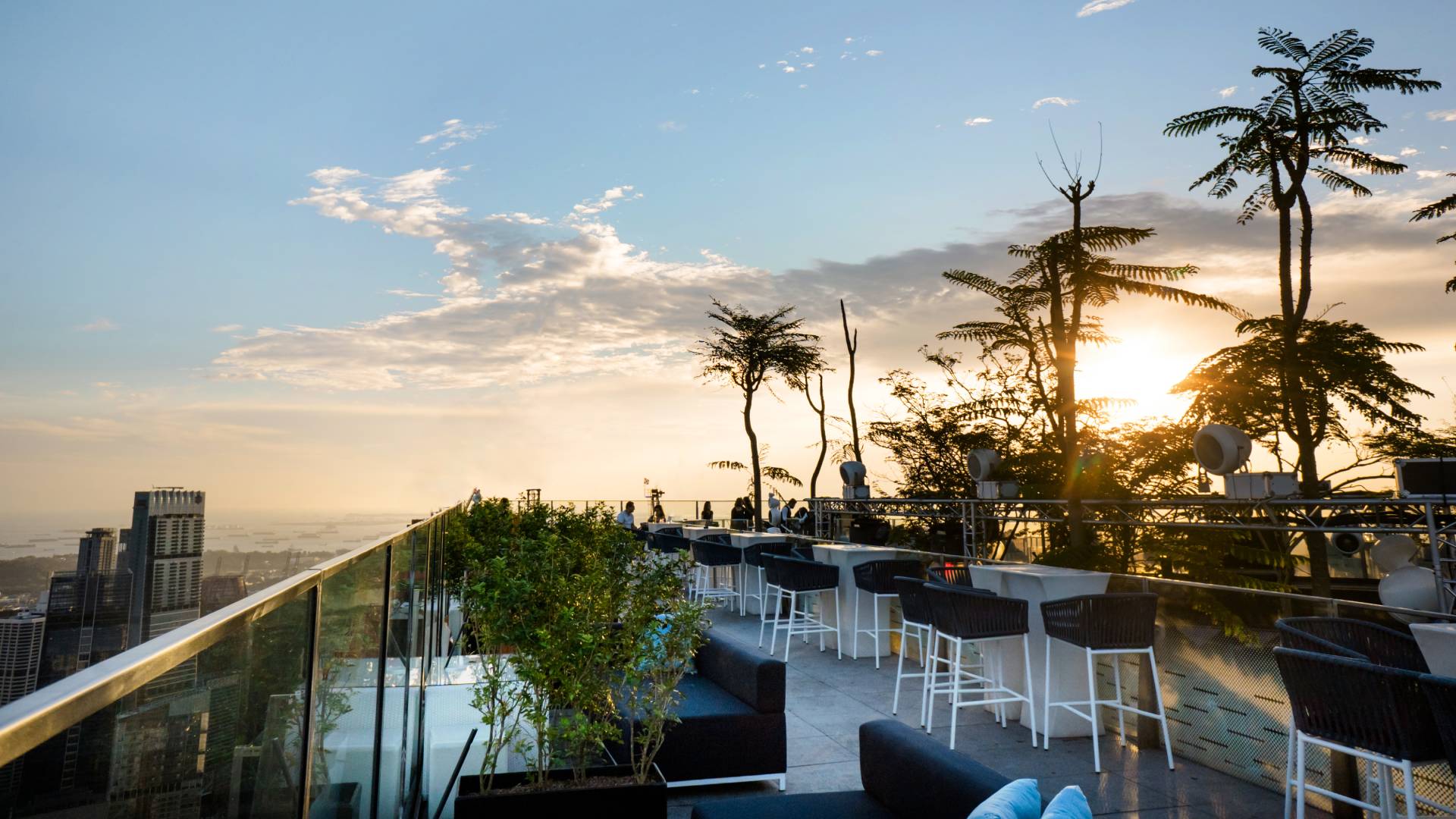 Rooftop Restaurants In Singapore