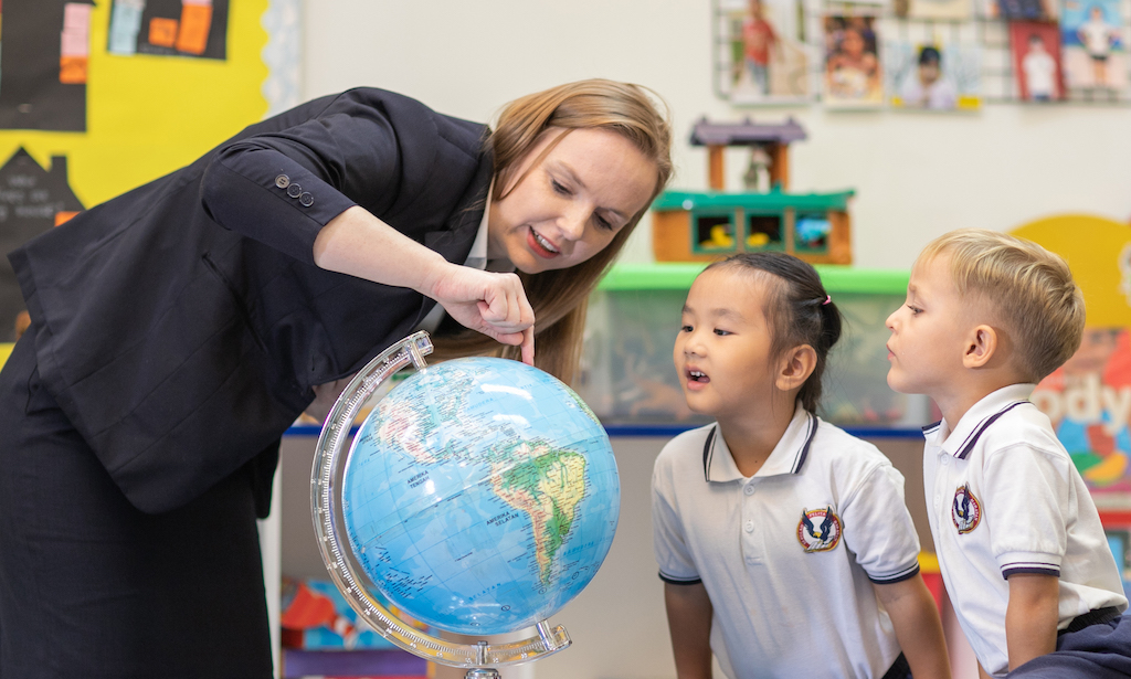 Globe In Classroom Sekolah Pelita Harapan Jakarta