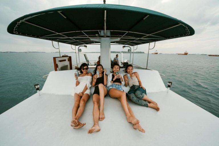Synergy B Houseboat Staycation For Families In Singapore
