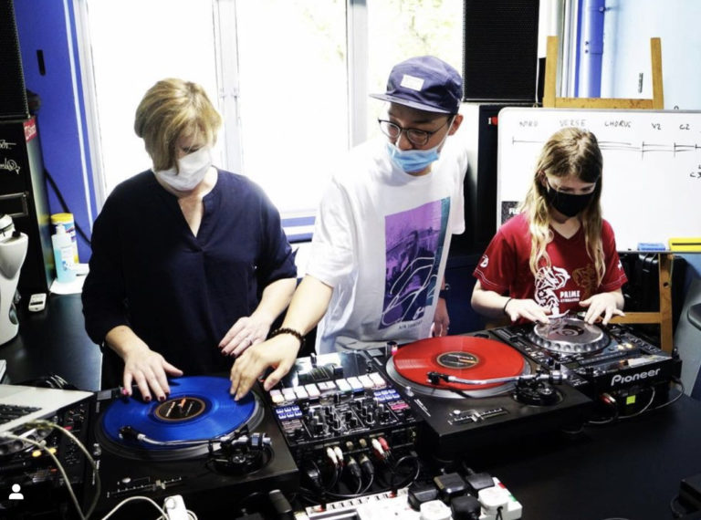 etracX DJ classes in Singapore